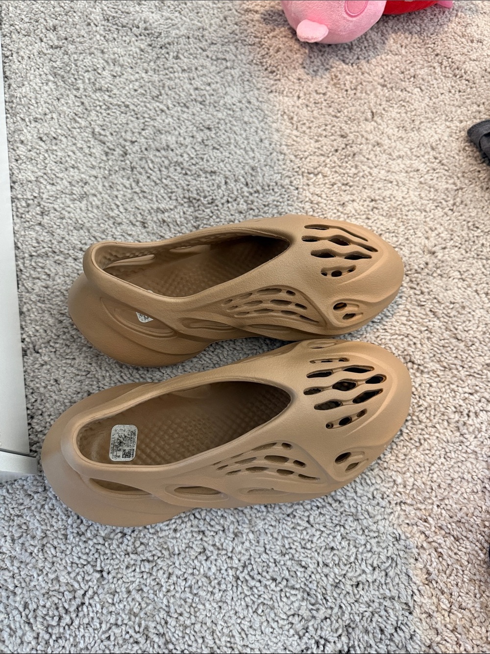 Yeezy Foam Runner Mules in Tan